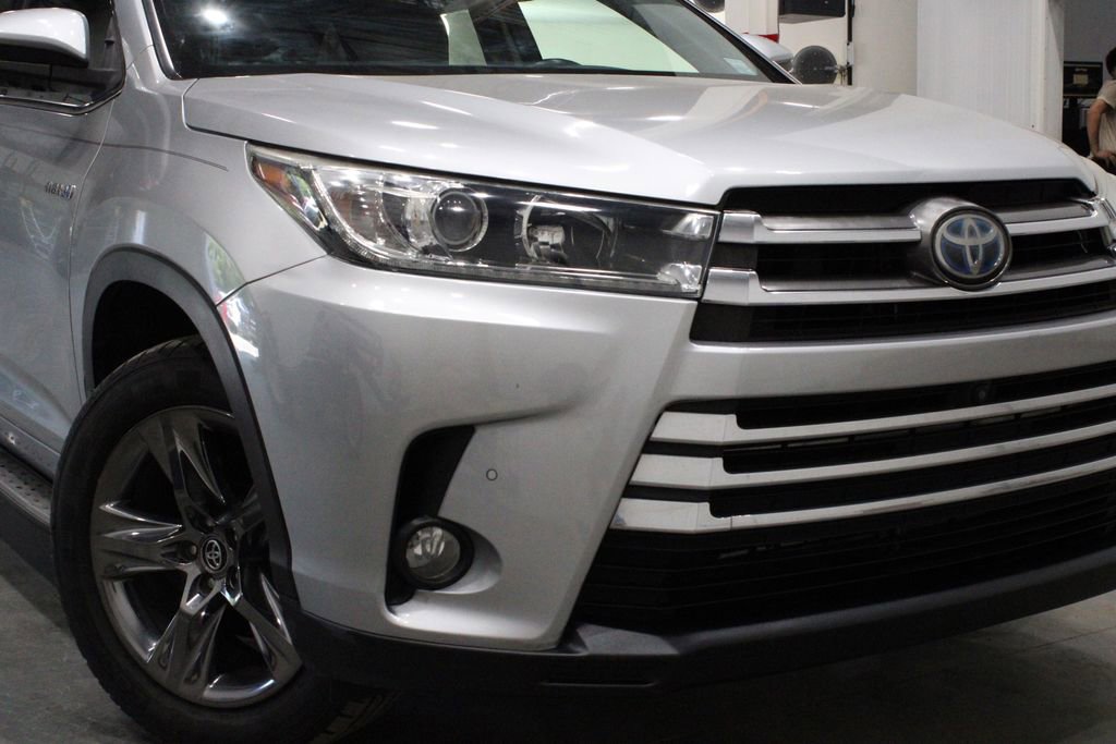 Used 2017 Toyota Highlander Limited image 49