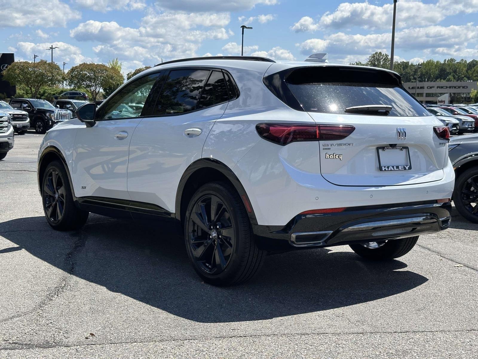 New 2025 Buick Envision Sport Touring image 21