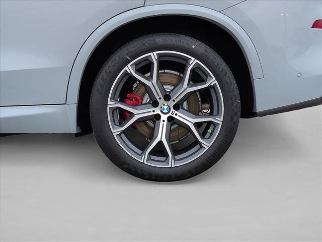 Used 2026 BMW X5 xDrive50e w/ M Sport Package AWD/4WD image 10