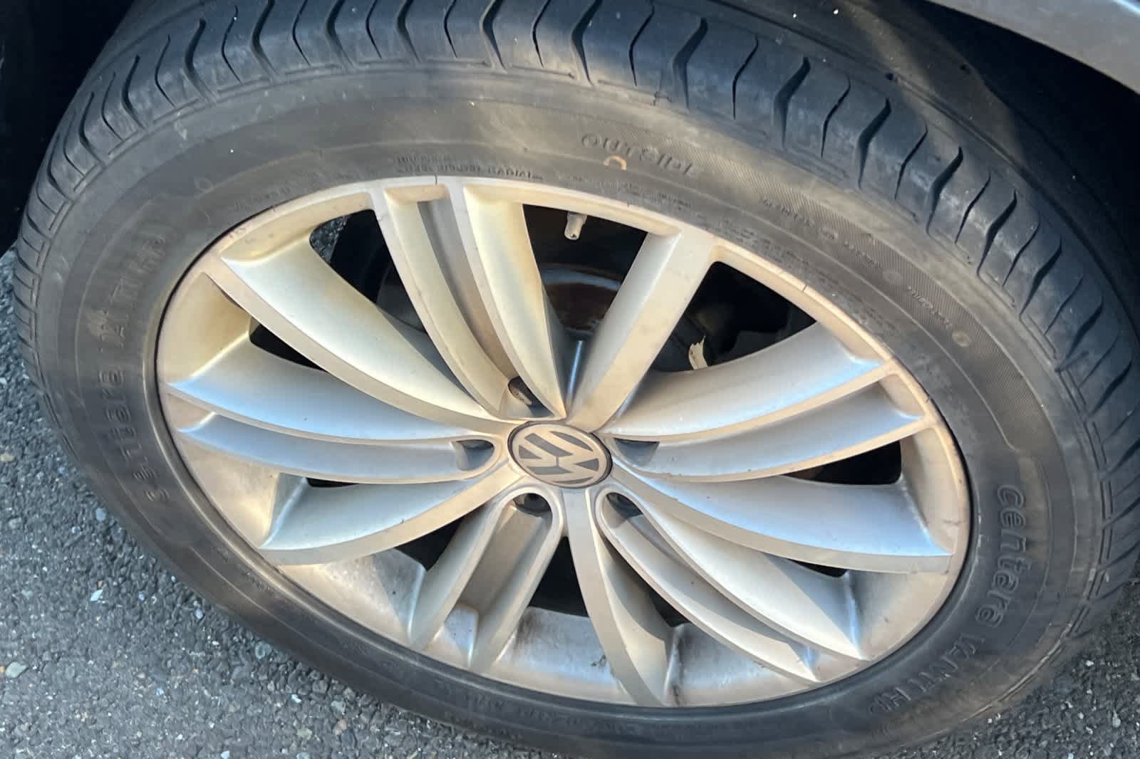 Used 2013 Volkswagen Tiguan S AWD/4WD image 17