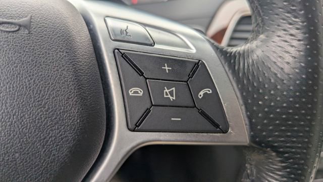 Used 2012 Mercedes-Benz C 350 4MATIC Coupe image 23