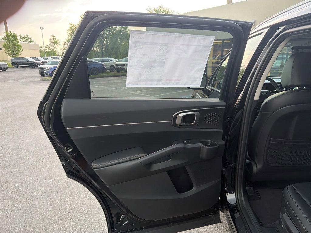New 2026 Kia Sorento EX AWD/4WD image 18