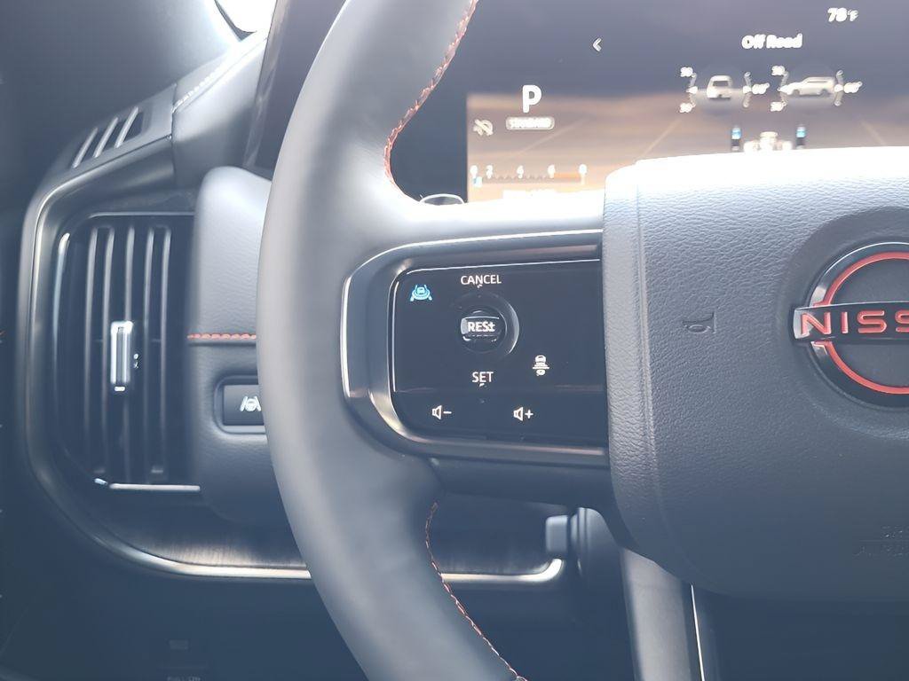 Used 2025 Nissan Armada PRO-4X AWD/4WD image 13