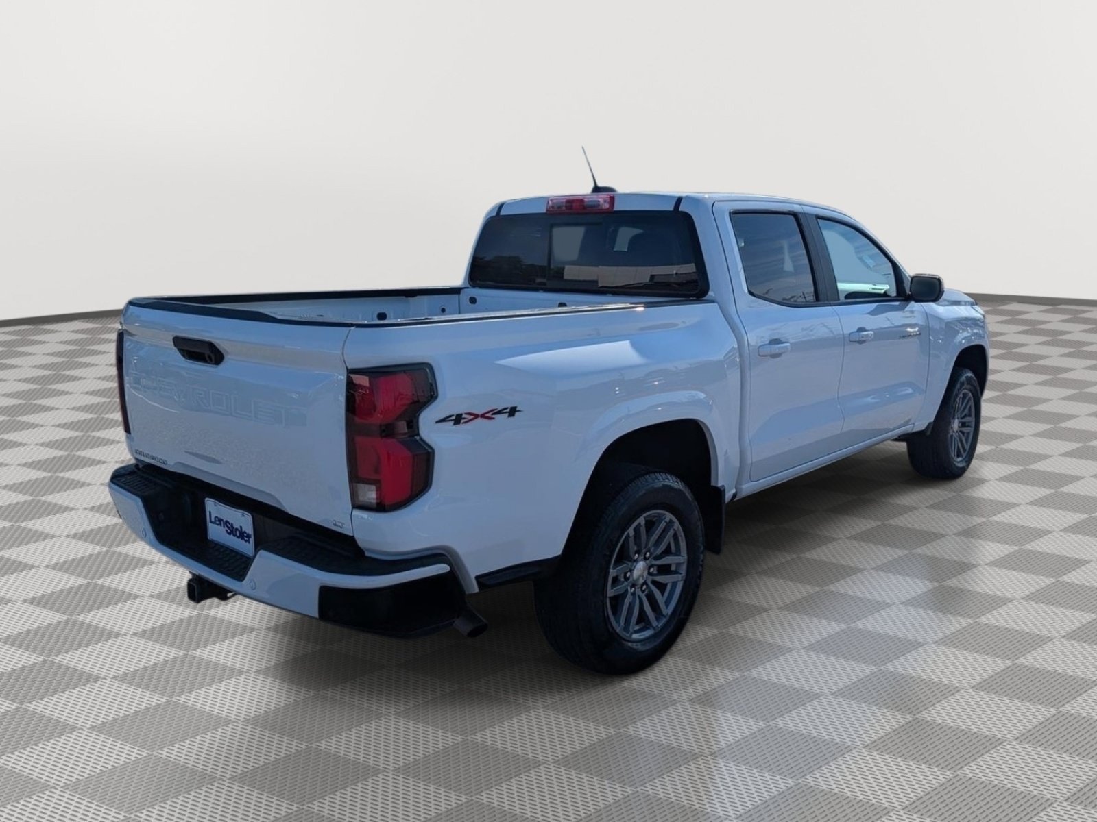 Used 2024 Chevrolet Colorado LT w/ LT Convenience Package III AWD/4WD image 5