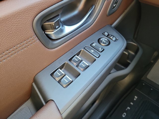 New 2026 Honda Pilot Touring image 30
