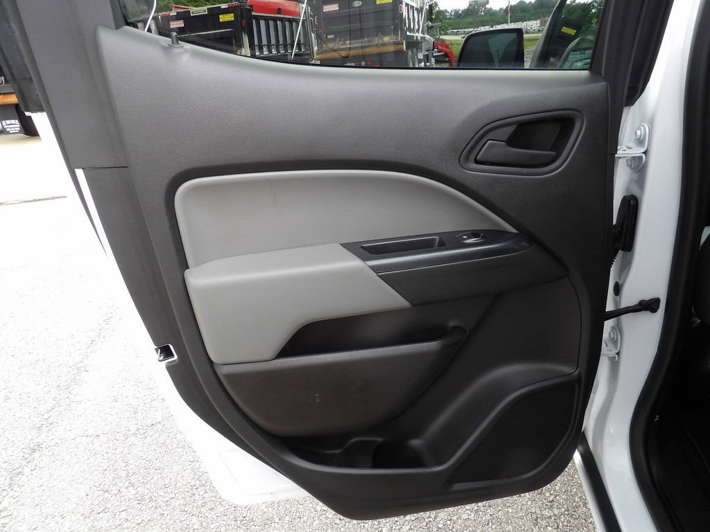 Used 2022 Chevrolet Colorado W/T w/ WT Convenience Package RWD image 27