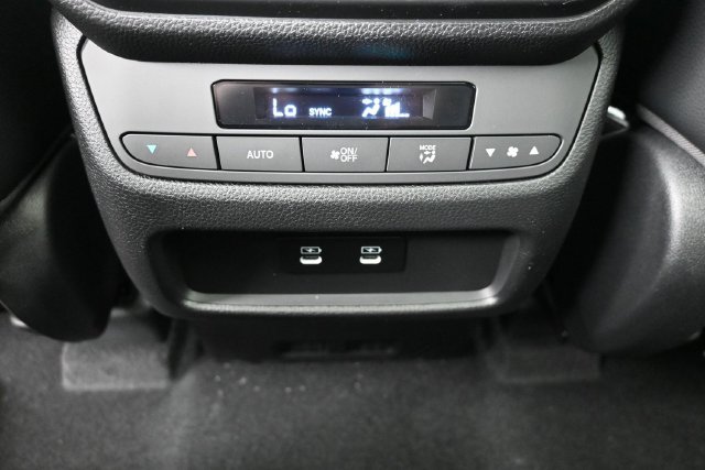 New 2026 Honda Pilot Touring image 22