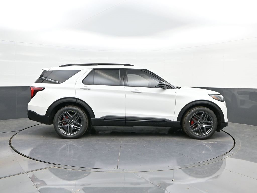 New 2026 Ford Explorer ST w/ Sun And Sound Package image 25