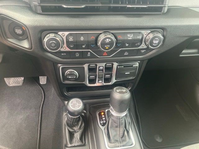 New 2026 Jeep Wrangler Unlimited Sport AWD/4WD image 17