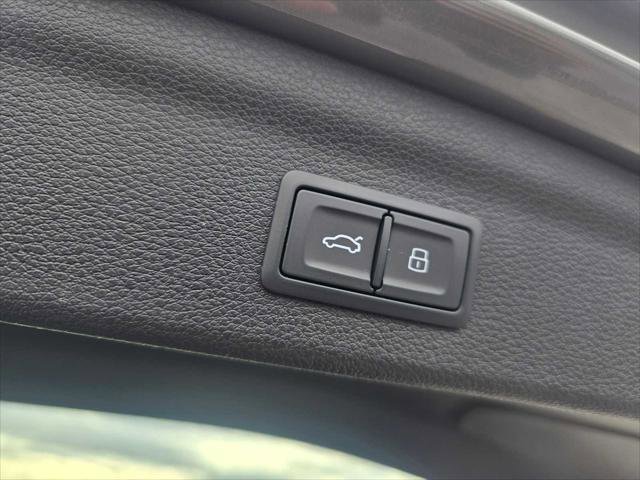 Used 2023 Audi Q3 2.0T Premium Plus w/ Premium Plus Package image 18