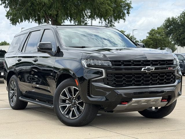 Used 2023 Chevrolet Tahoe Z71 w/ Z71 Off-Road Package AWD/4WD image 2