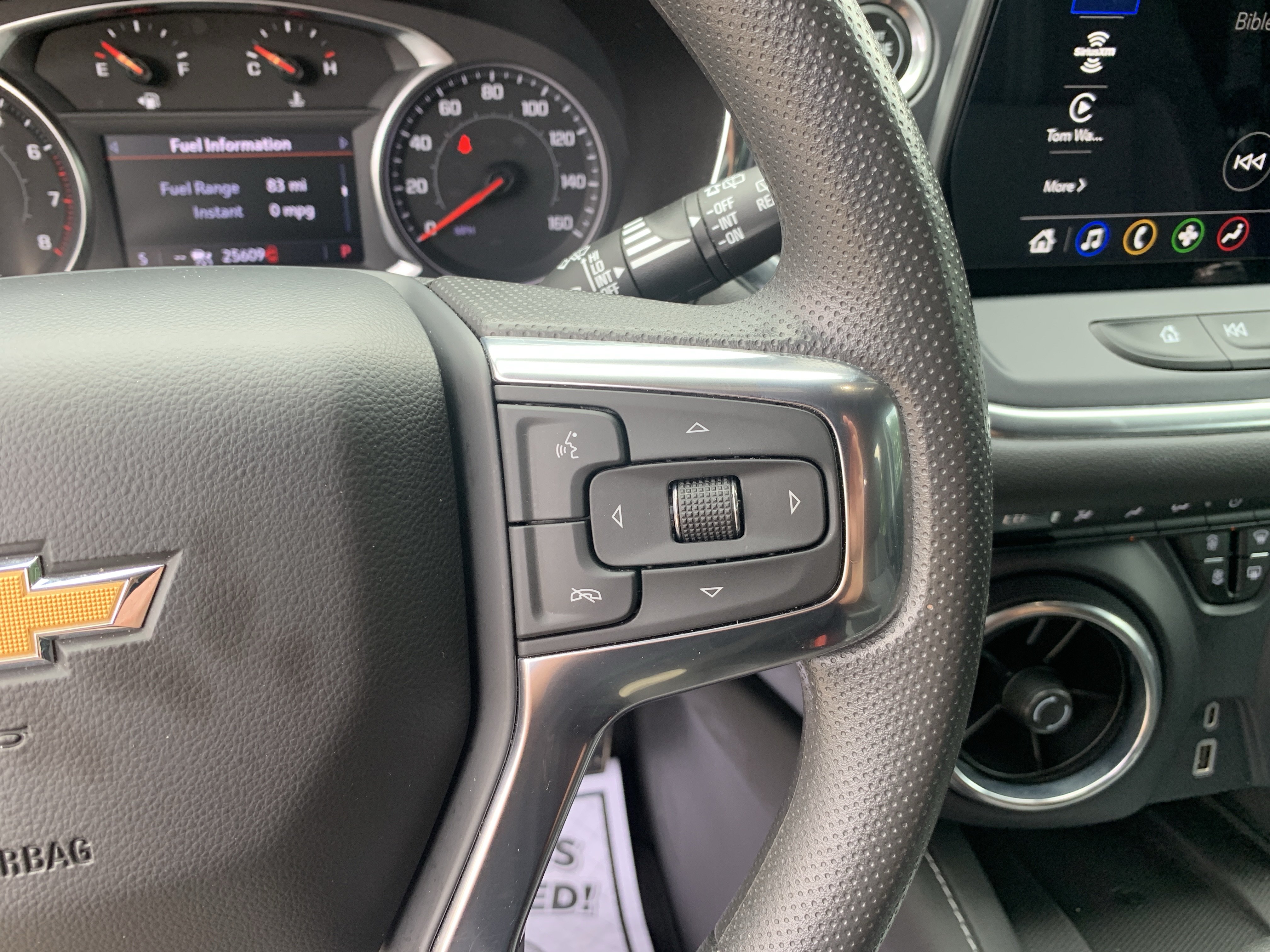 Used 2023 Chevrolet Blazer LT w/ Convenience Package FWD image 17