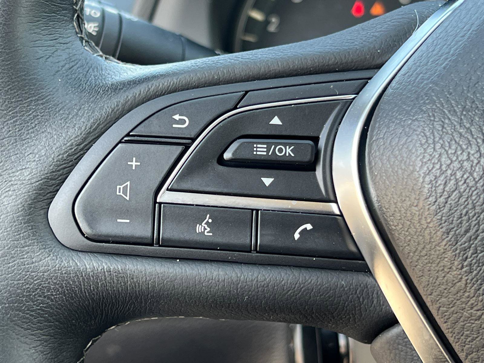 Used 2023 INFINITI Q50 Luxe w/ Cargo Package image 24