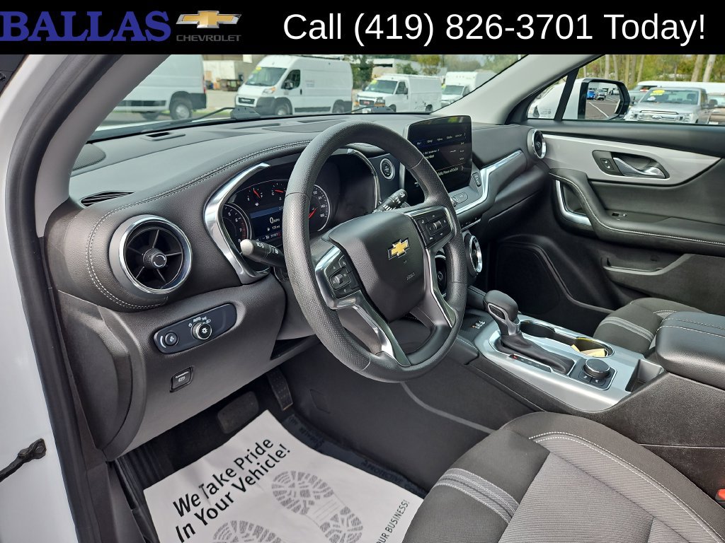 Certified 2024 Chevrolet Blazer LT w/ Convenience Package FWD image 12