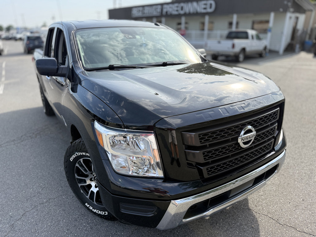 Used 2021 Nissan Titan SV w/ Accessory Utility Package RWD image 14