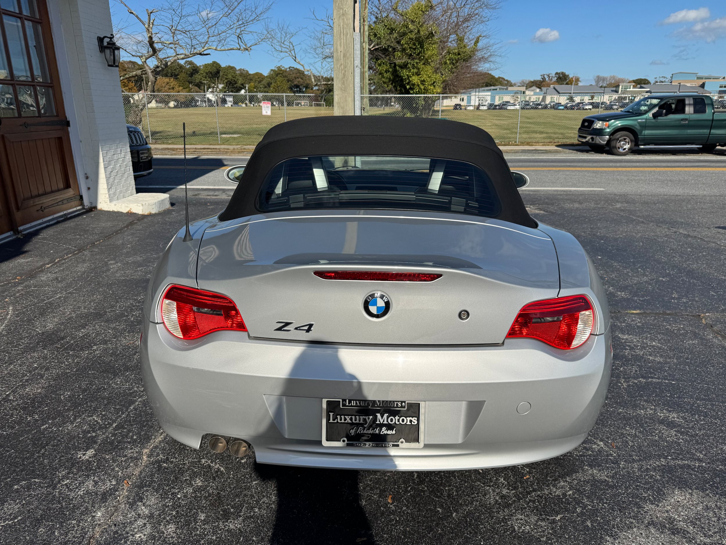 Used 2006 BMW Z4 3.0i RWD image 31