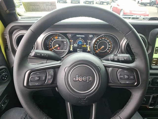 Used 2023 Jeep Wrangler Willys image 19
