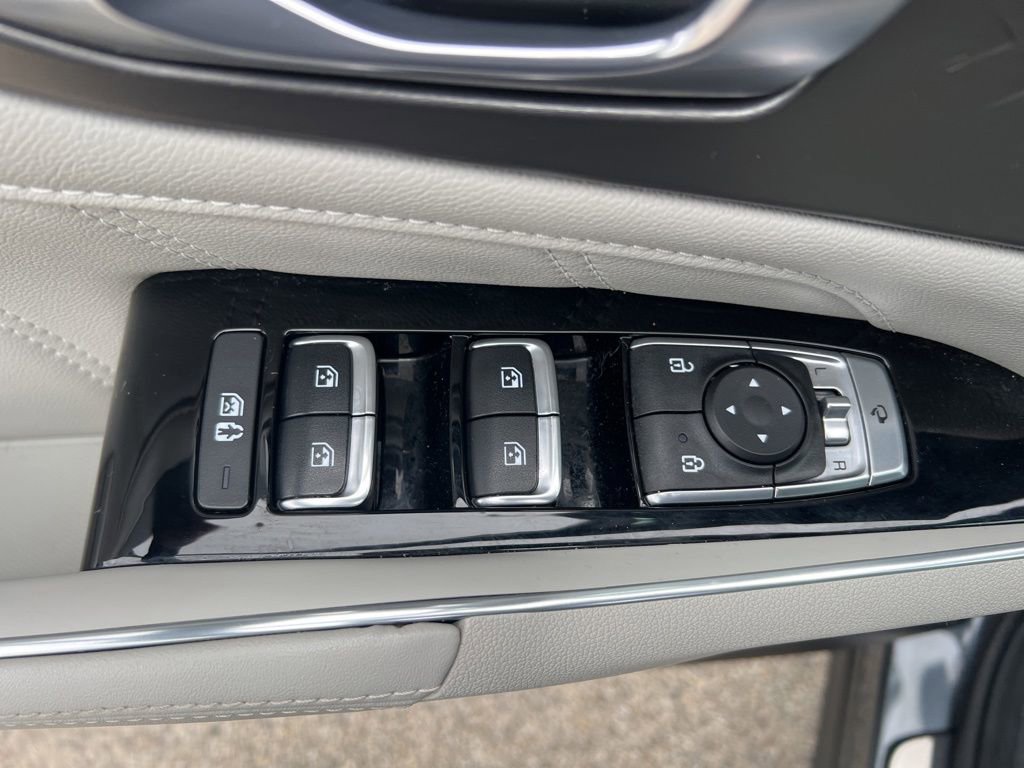 Used 2023 Kia Sorento SX image 52