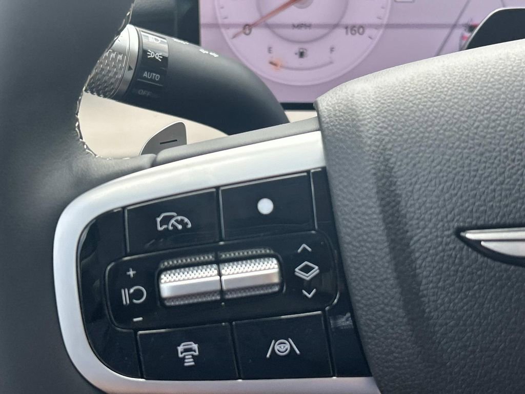 New 2026 Genesis GV70 2.5T Select image 30