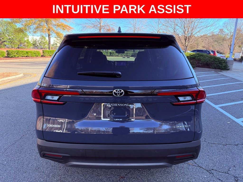 Used 2026 Toyota Grand Highlander FWD image 7