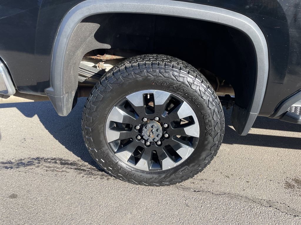 Used 2020 Chevrolet Silverado 2500 LT w/ All Star Edition image 12