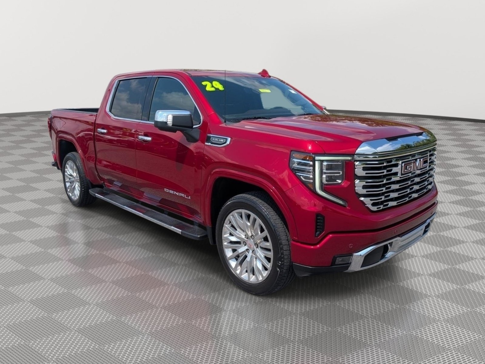 Used 2024 GMC Sierra 1500 Denali w/ Technology Package AWD/4WD image 7