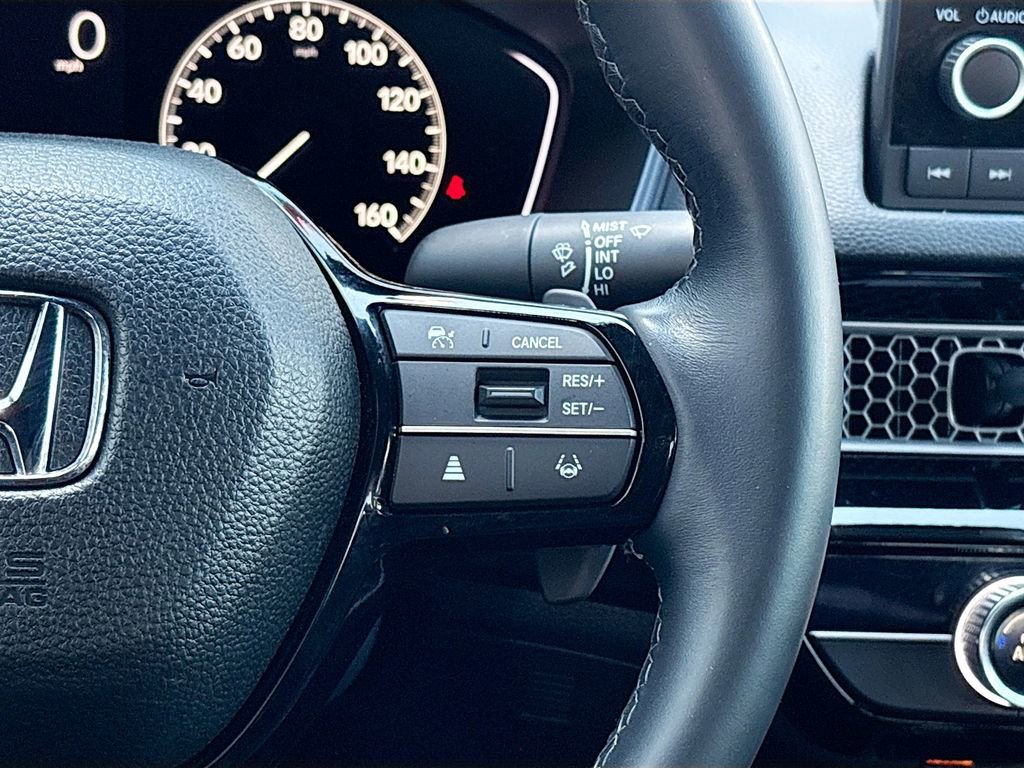Used 2025 Honda Civic Sport image 12