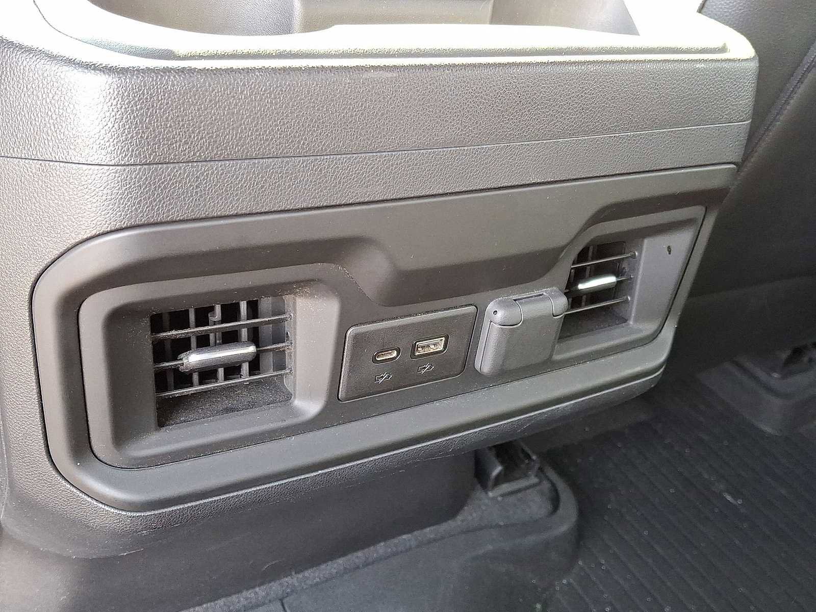 Used 2020 Chevrolet Silverado 1500 RST image 27