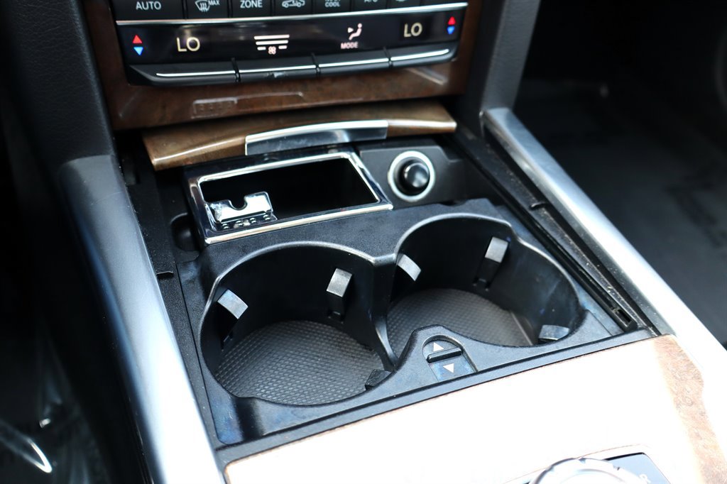 Used 2014 Mercedes-Benz E 250 BlueTEC Sedan image 33