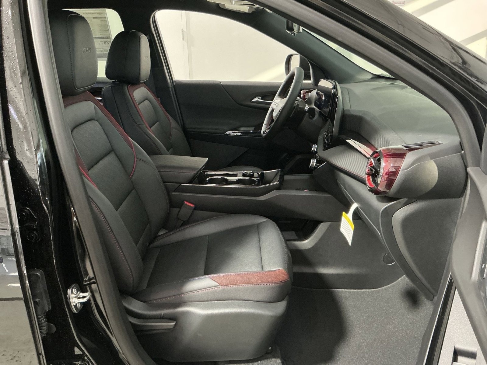 New 2026 Chevrolet Equinox RS w/ Safety and Technology Package image 33