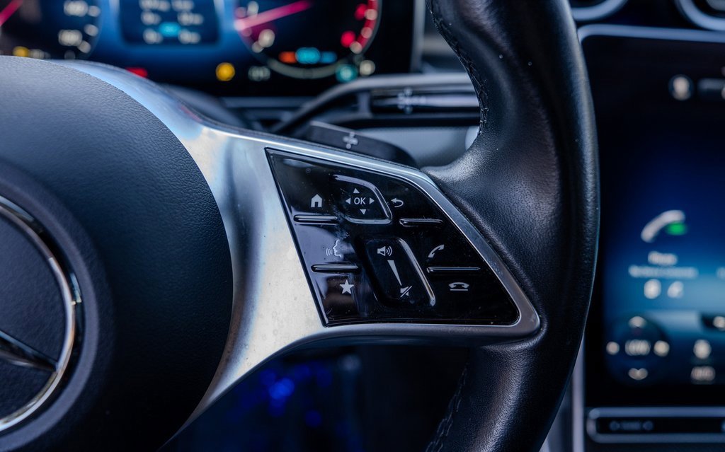 Used 2022 Mercedes-Benz C 300 Sedan image 7