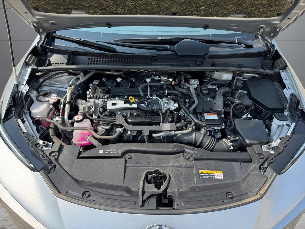 Certified 2024 Toyota Prius LE FWD image 20