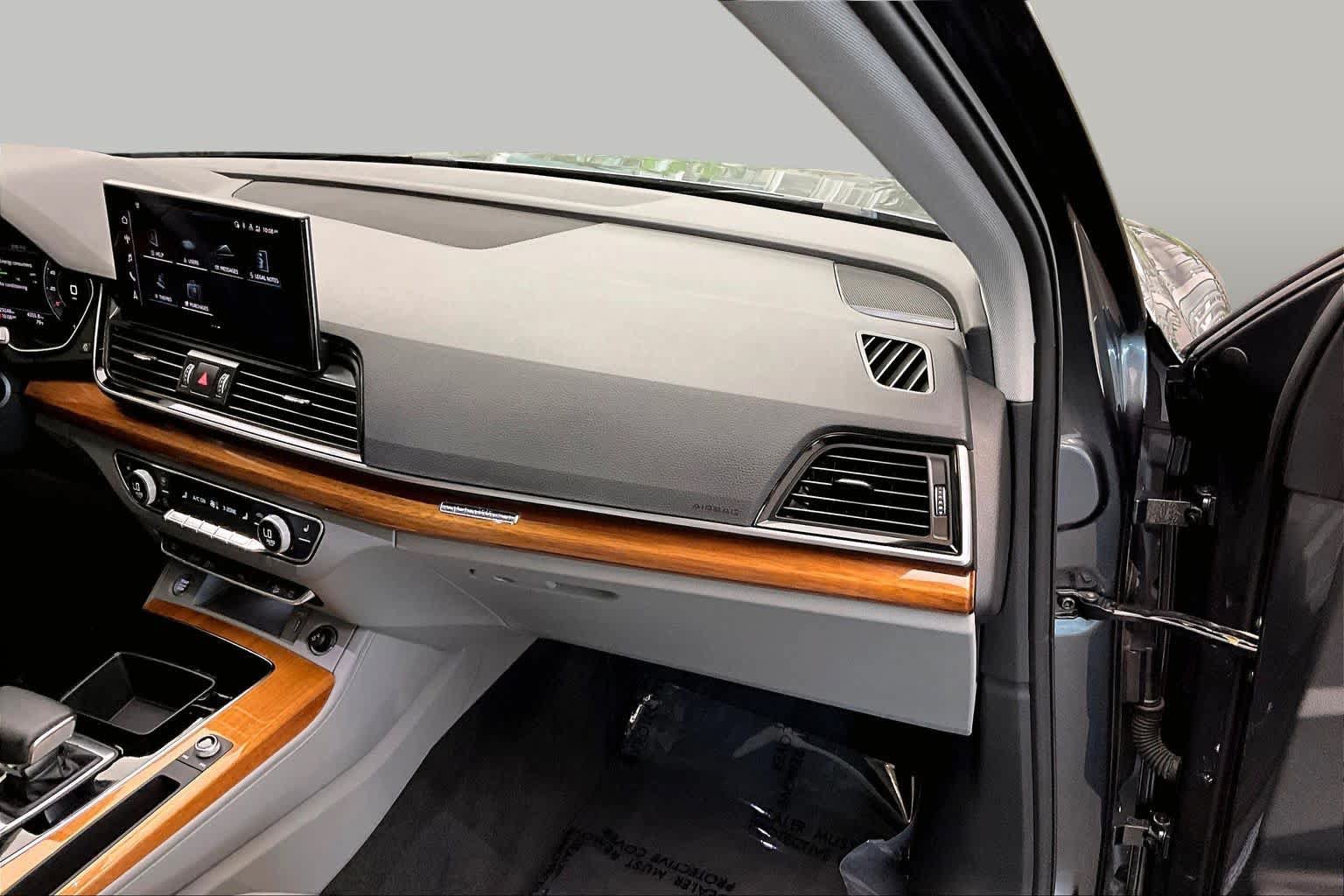 Used 2023 Audi Q5 2.0T Premium Plus AWD/4WD image 19