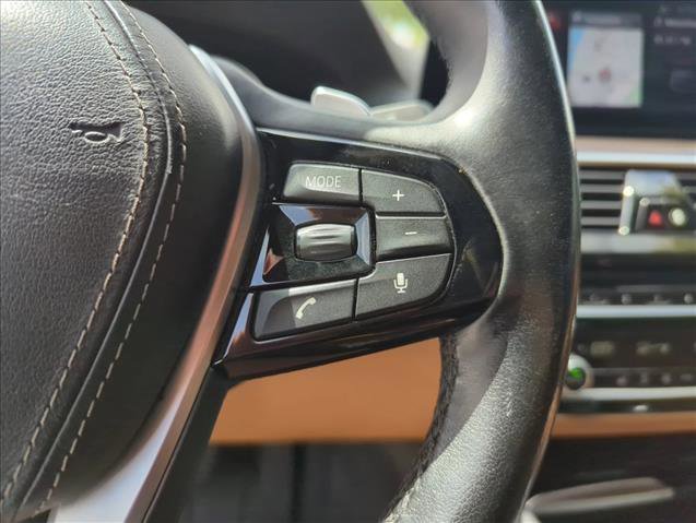 Used 2019 BMW 530i xDrive w/ Convenience Package image 15