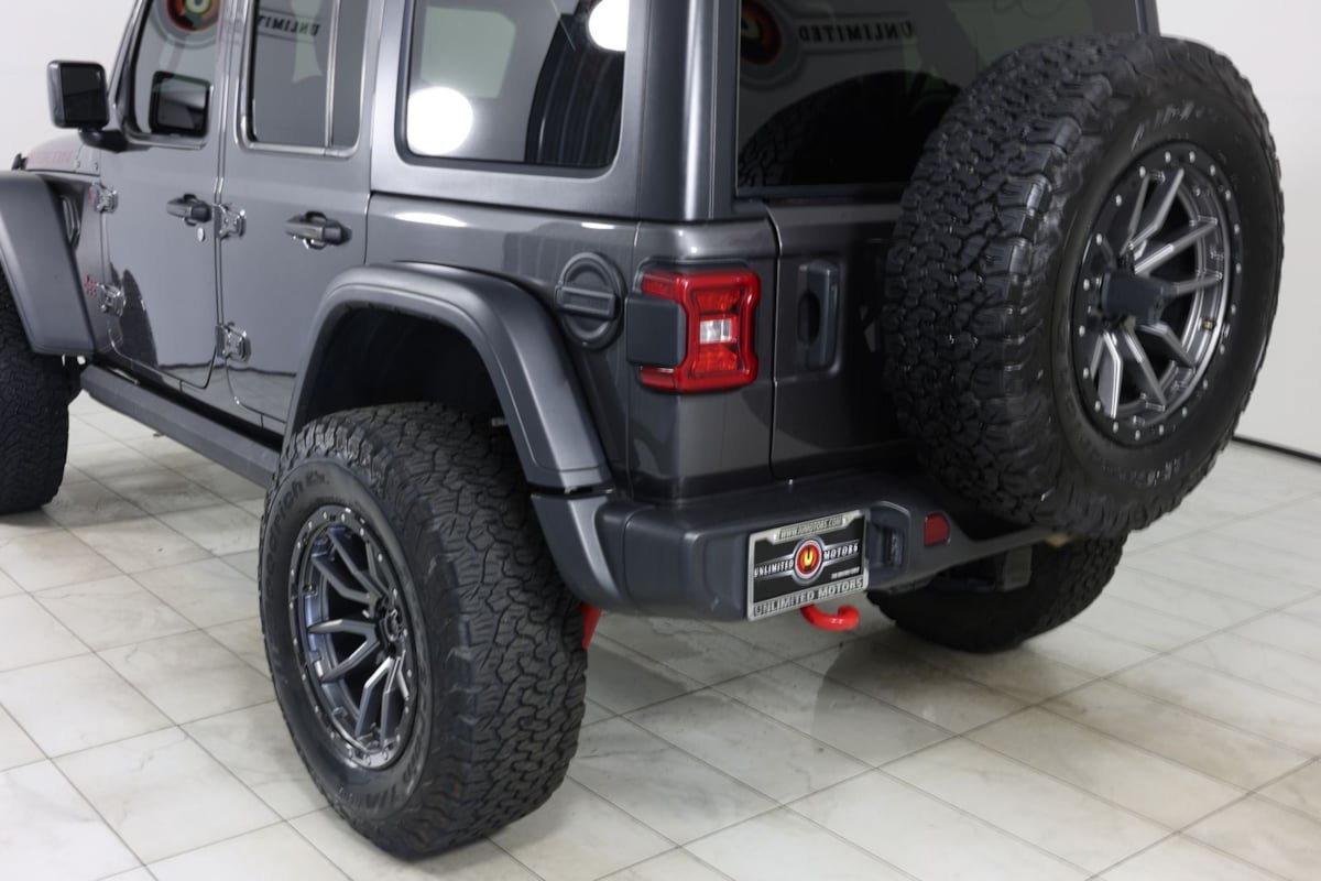 Used 2024 Jeep Wrangler Unlimited Rubicon w/ XTREMEE 35" Tire Package AWD/4WD image 42