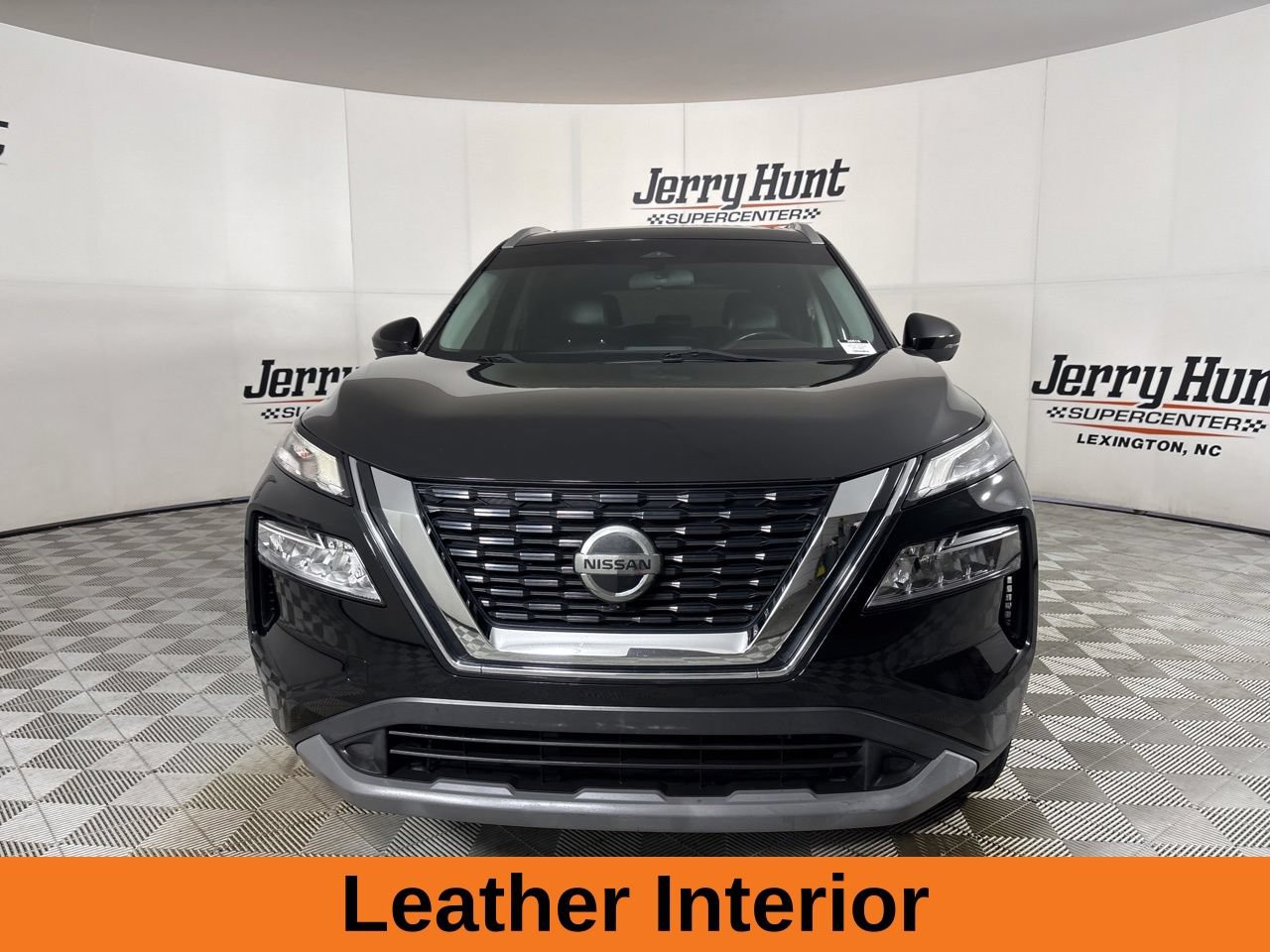 Used 2021 Nissan Rogue SV w/ Premium Package FWD image 4
