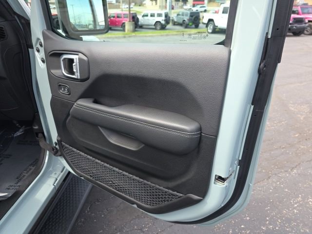 Used 2023 Jeep Wrangler Sahara 4xe w/ Cold Weather Group image 40