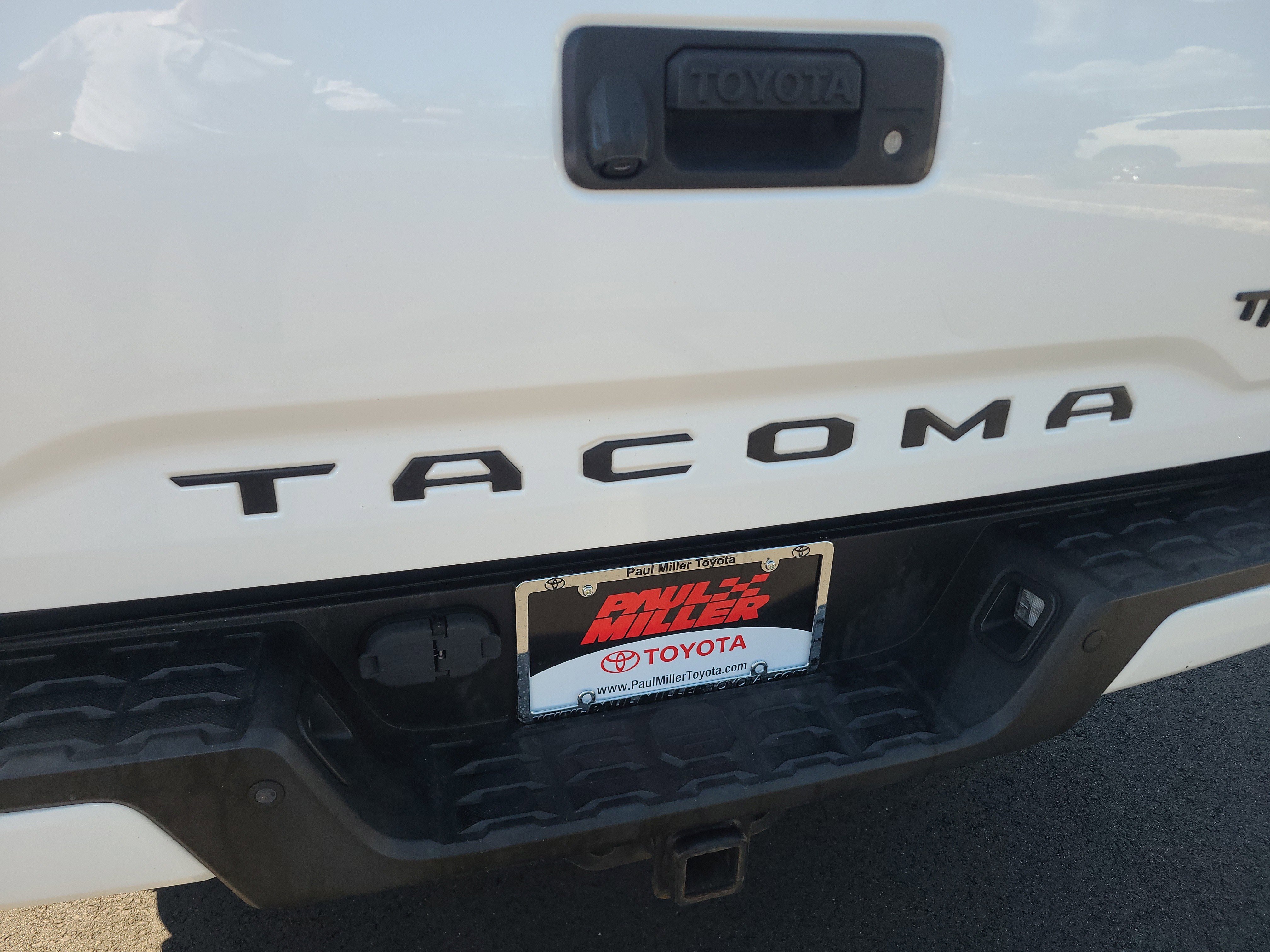Certified 2019 Toyota Tacoma TRD Pro AWD/4WD image 30