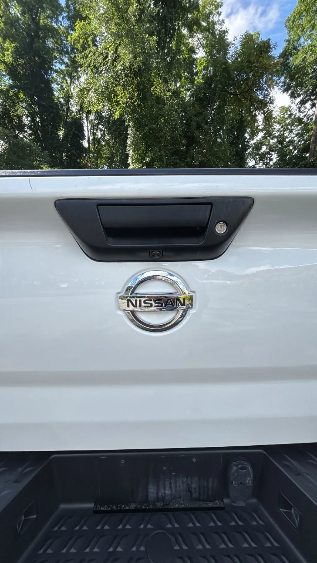 Used 2021 Nissan Titan SV w/ SV Convenience Package image 33