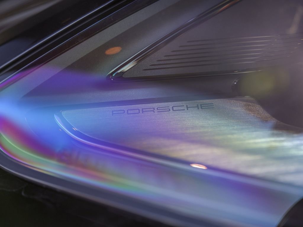 New 2026 Porsche Cayenne S image 13