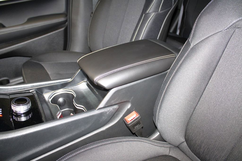 New 2025 Jeep Grand Cherokee Laredo w/ Luxury Tech Group I image 22