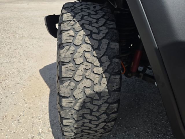 Used 2021 Jeep Wrangler Unlimited Rubicon AWD/4WD image 30