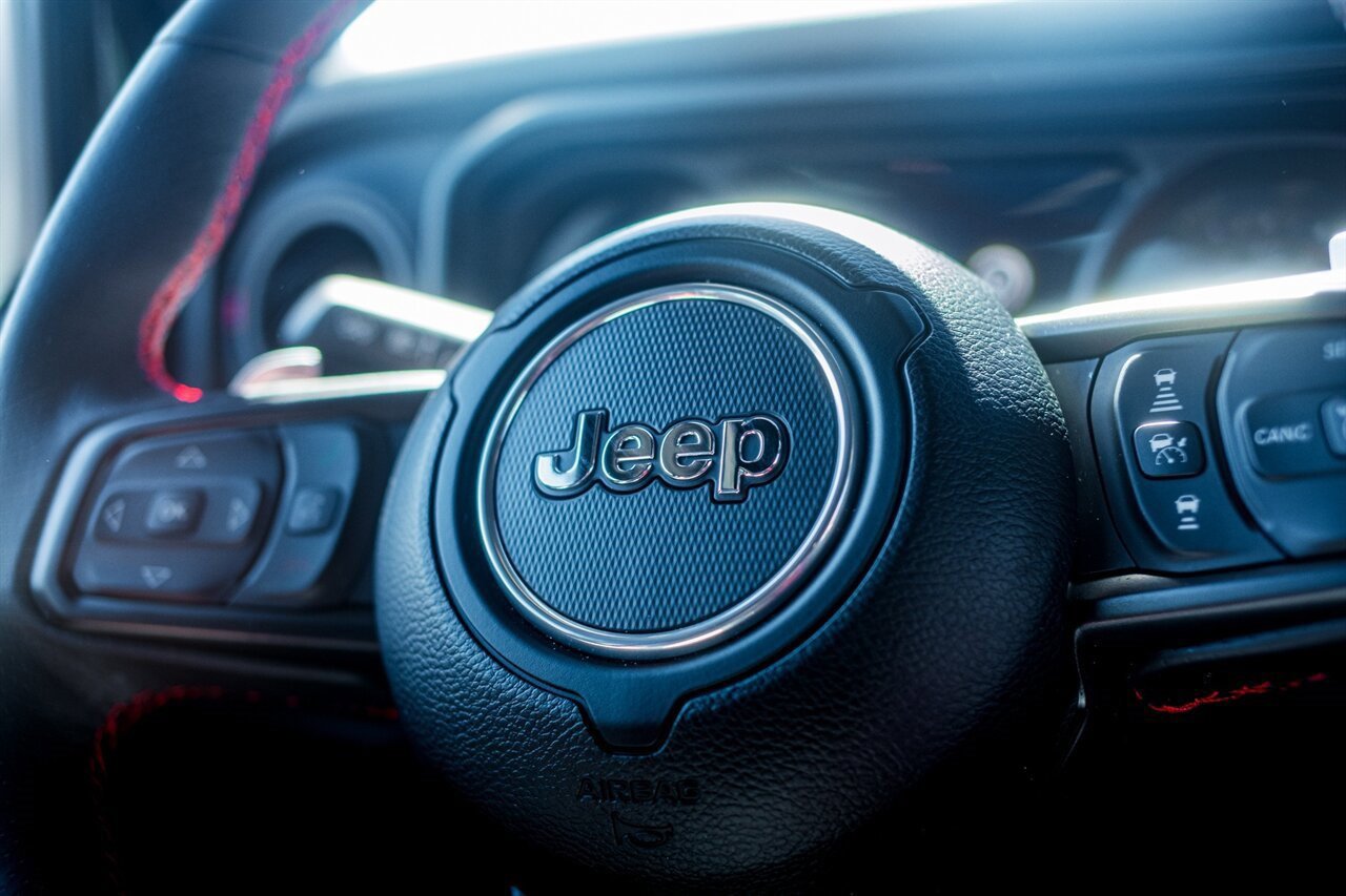 Used 2024 Jeep Wrangler Unlimited Rubicon 392 image 17