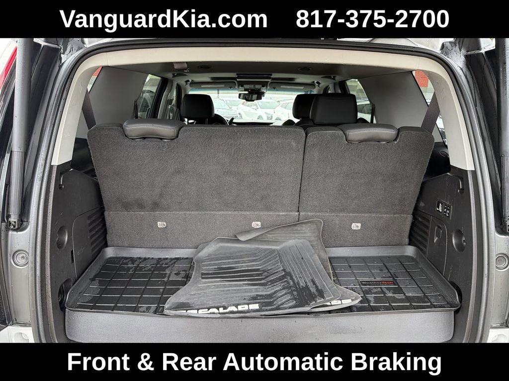 Used 2015 Cadillac Escalade Premium RWD image 25