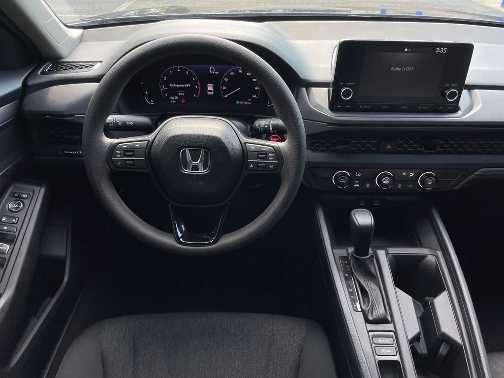 Certified 2025 Honda Accord LX image 11