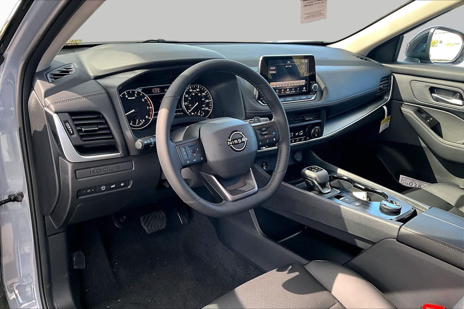 New 2026 Nissan Rogue Dark Armor AWD/4WD image 10