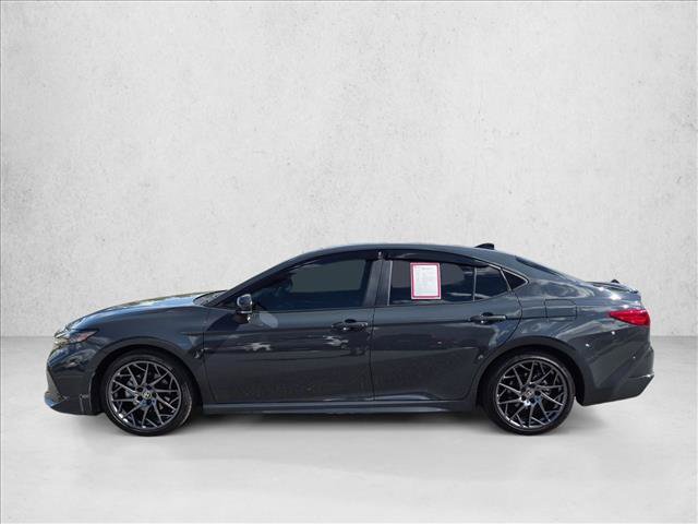 Used 2025 Toyota Camry XSE FWD image 9