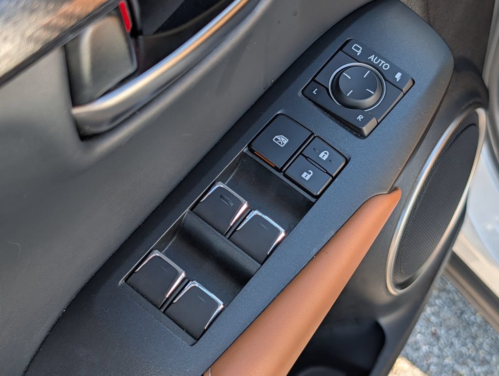 Used 2018 Lexus NX 300 FWD w/ Comfort Package image 18