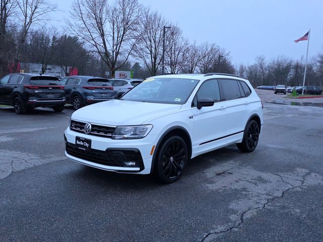 Used 2021 Volkswagen Tiguan SE R-Line image 4