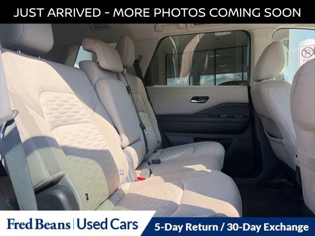 Certified 2022 Nissan Pathfinder SV AWD/4WD image 16
